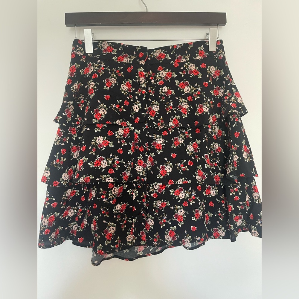 Zara Black Floral Mini Skirt
